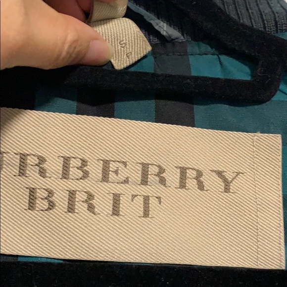 Authentic Burberry jacket - Picture 3 of 5